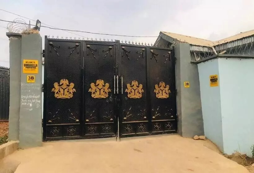 پانسیون Umbrella Properties Eleyele Ibadan