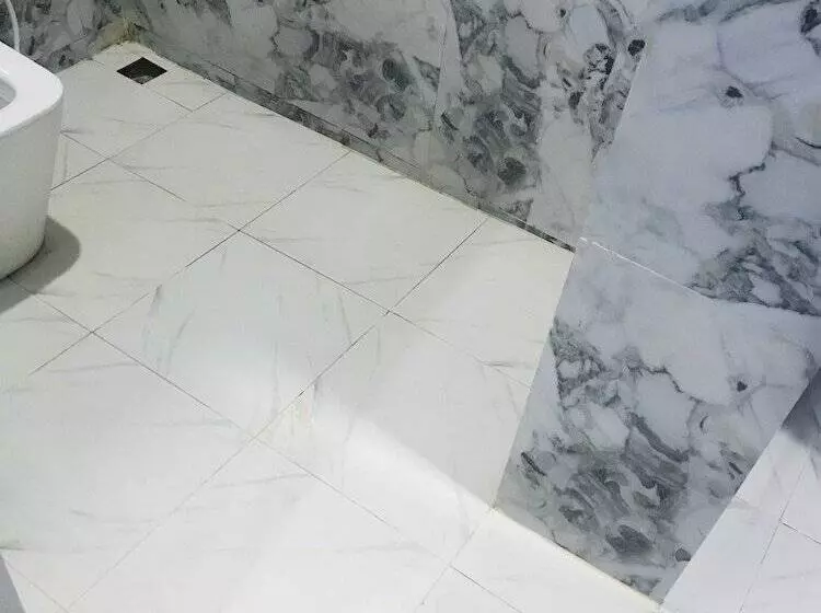 پانسیون Umbrella Properties Eleyele Ibadan