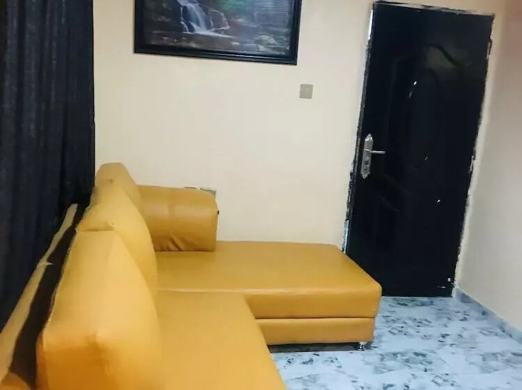 پانسیون Umbrella Properties Eleyele Ibadan