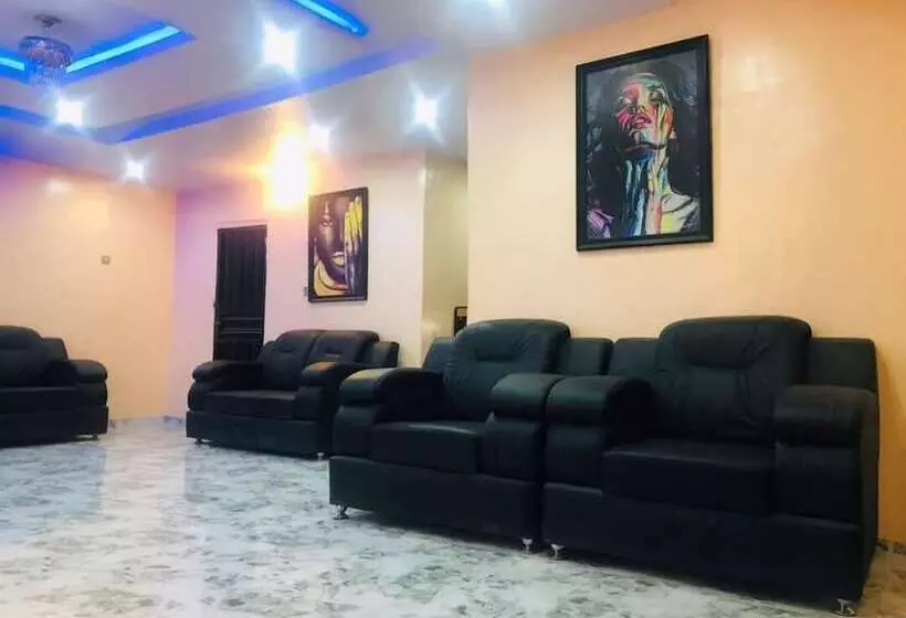 پانسیون Umbrella Properties Eleyele Ibadan