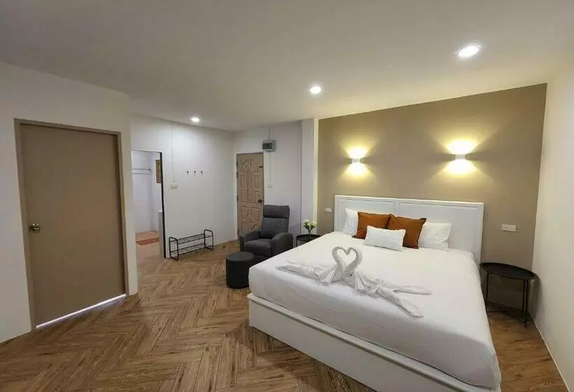 Hommory Residence   West Chalong