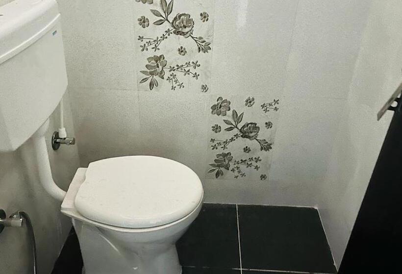 فندق Greenstone Resort Hampi