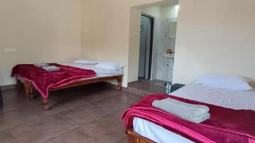 ホテル Greenstone Resort Hampi