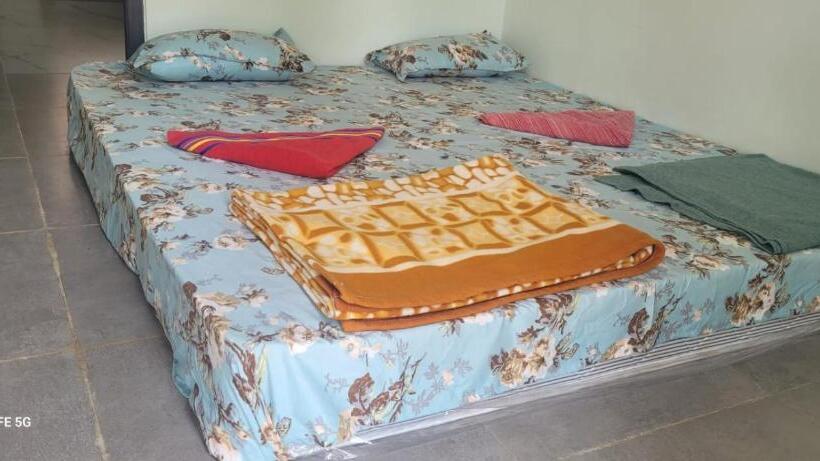 فندق Greenstone Resort Hampi