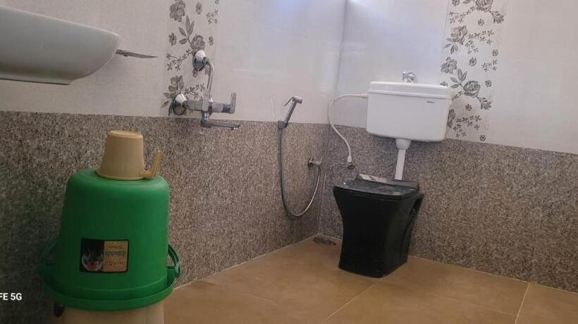 فندق Greenstone Resort Hampi