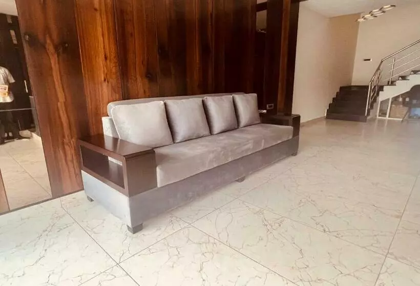 Hotelli Nandha Grande