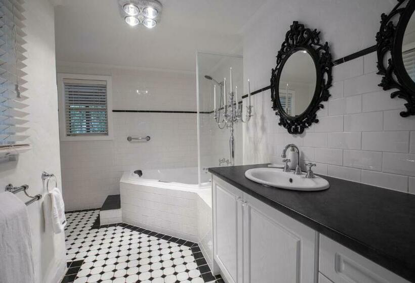 مبيت وإفطار Chalet De La Ruche