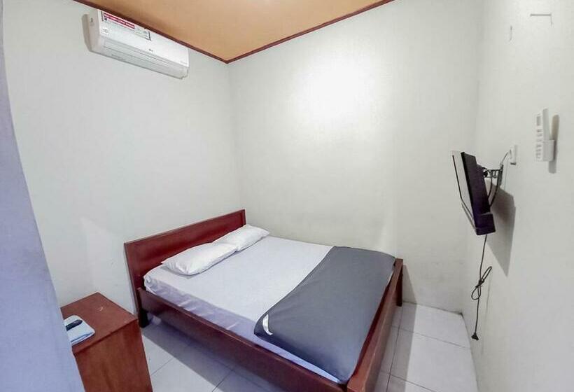 酒店 Gerung 2 Near Luwes Mall Nganjuk Mitra Reddoorz