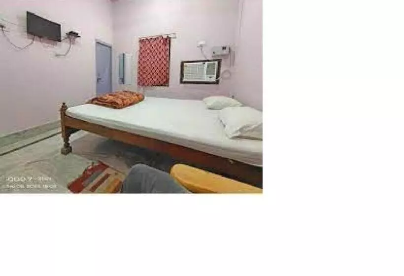 Hotelli Jarasandh Lodge, Sasaram