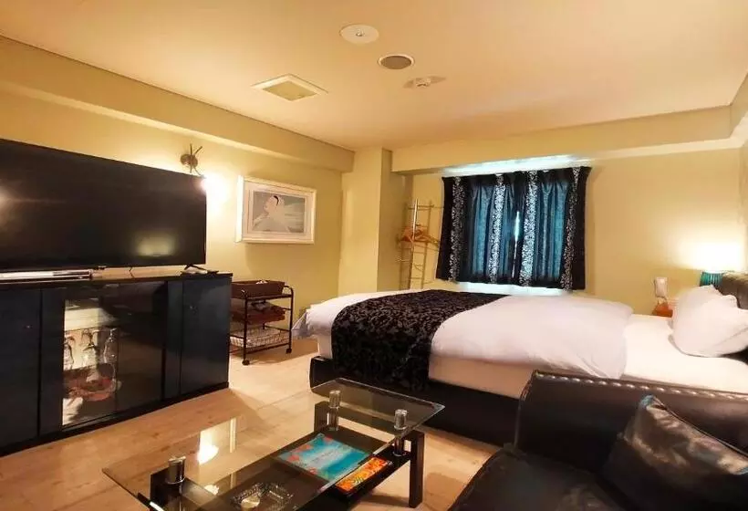 هتل Wave大人専用