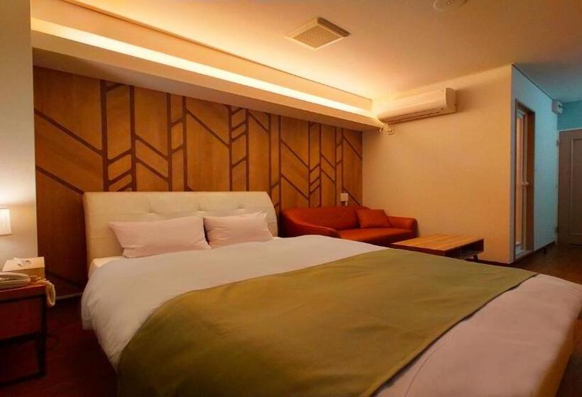 هتل Wave大人専用