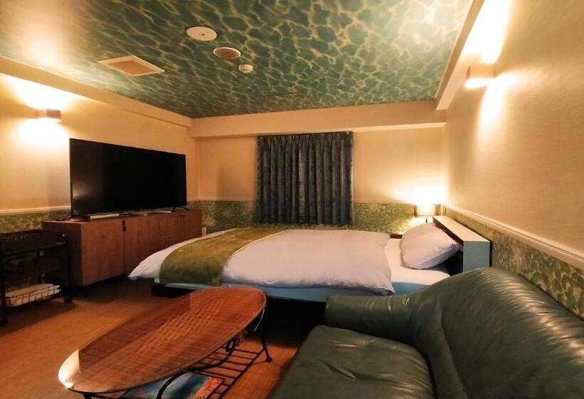 هتل Wave大人専用