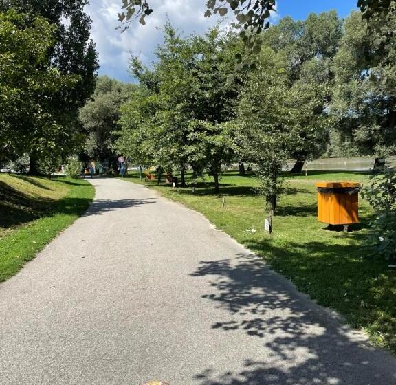 פנסיון Kis Duna Vendégház