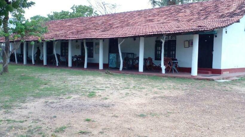 Pension Uditha Holiday Resort