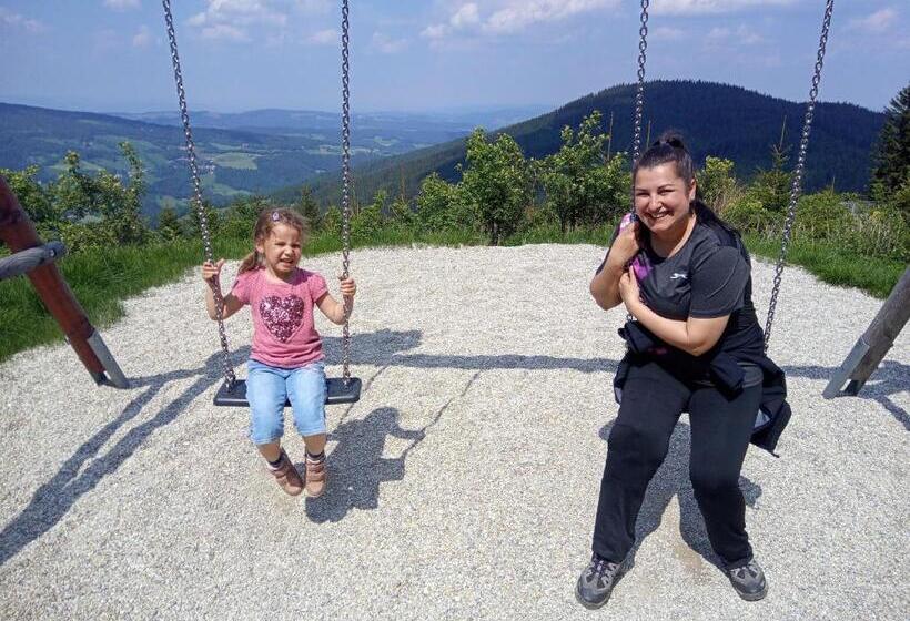 Aamiaismajoitus (B&B) Wald Panorama Zimmer