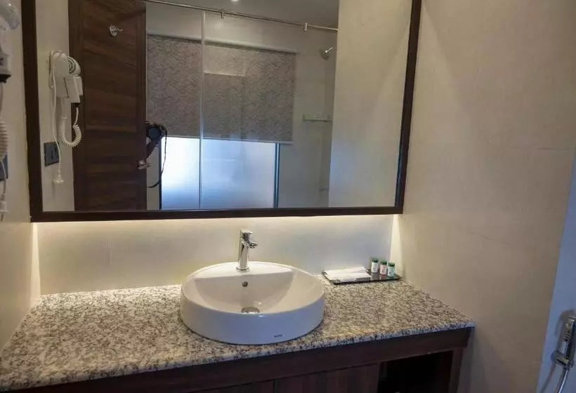 Hotelli Golden Retreat