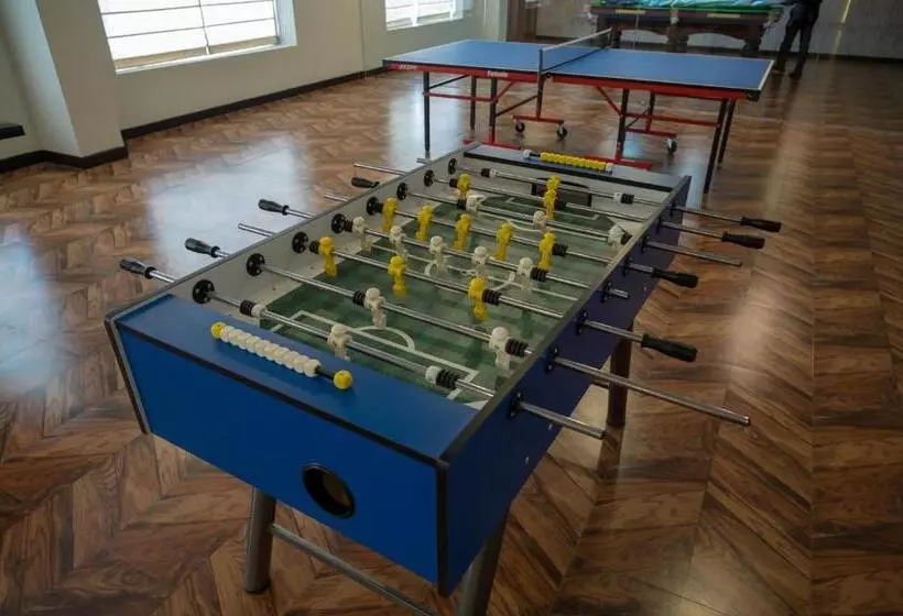 Hotelli Golden Retreat