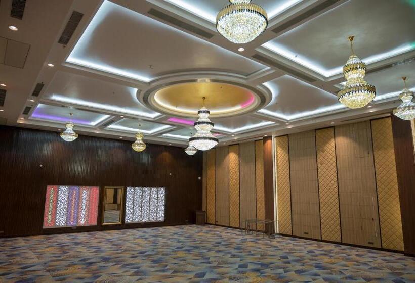 בית מלון כפרי Golden Retreat