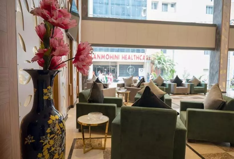 Hotelli Golden Retreat