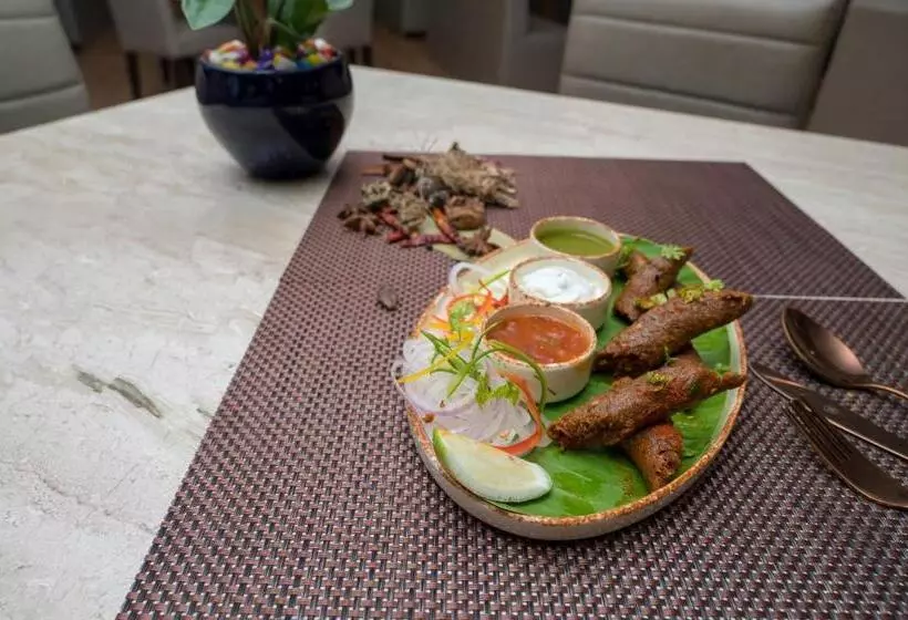 Hotelli Golden Retreat