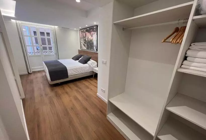 Old Town Flats Casa Del Bisbe