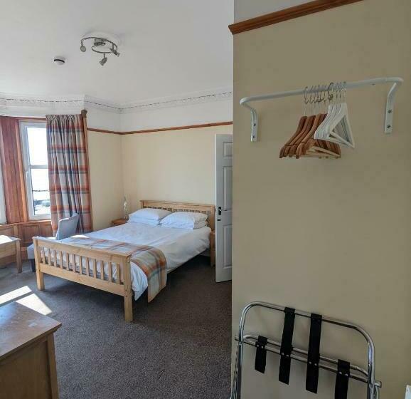 ペンション The Cairns Leven Fife