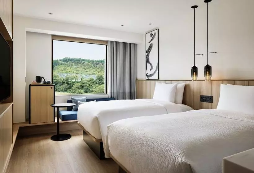 ホテル Fairfield By Marriott Okayama Hiruzen Highland