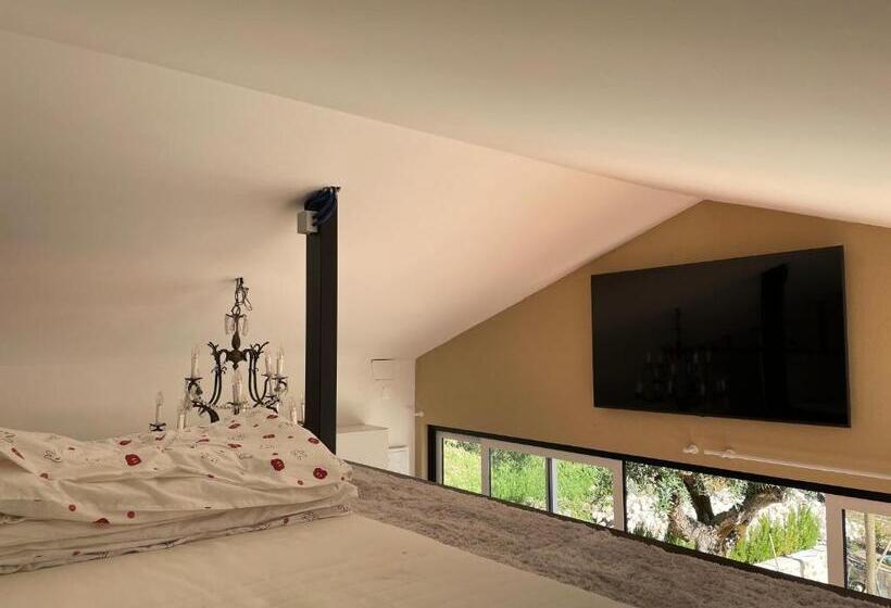 אתר נופש Marti Watersports