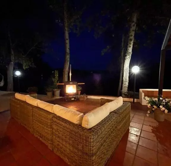 Lomakeskus Marti Watersports