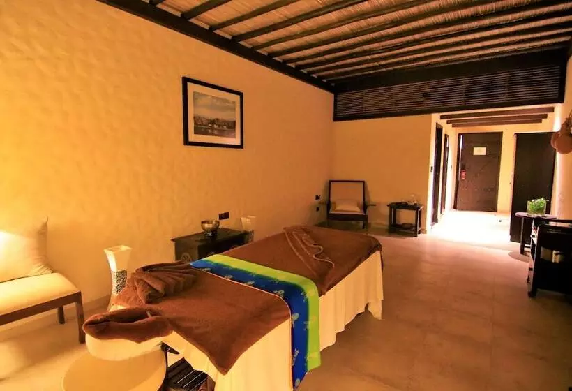 Atana Musandam Resort