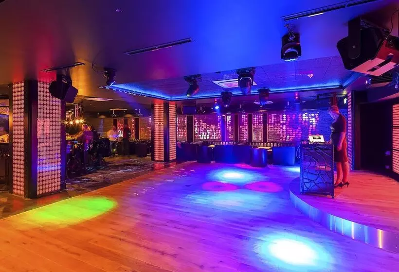 Hotelli Bania Thermal & Ski