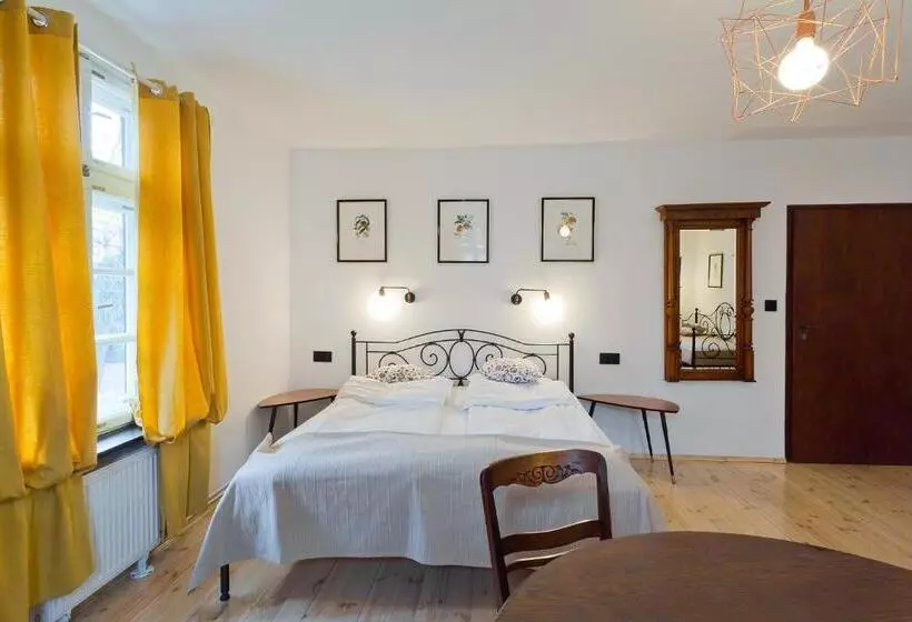 בית מלון כפרי Barokowy Zakątek