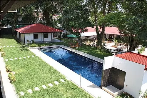 هتل Basaga Holiday Residences