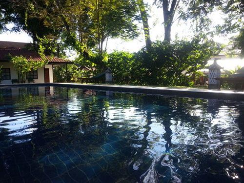 בית מלון כפרי Basaga Holiday Residences