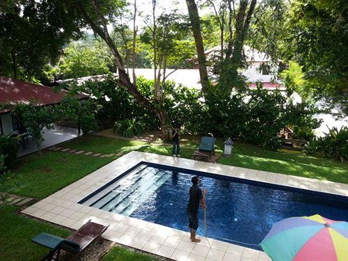 בית מלון כפרי Basaga Holiday Residences