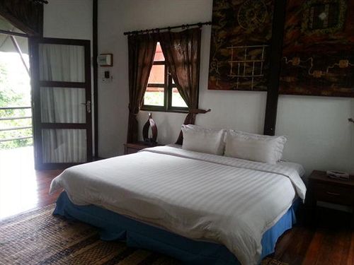 בית מלון כפרי Basaga Holiday Residences