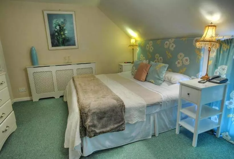 בית מלון כפרי Buccleuch Arms