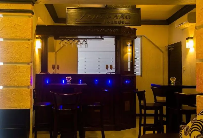 Ceylon City Hotel, Colombo