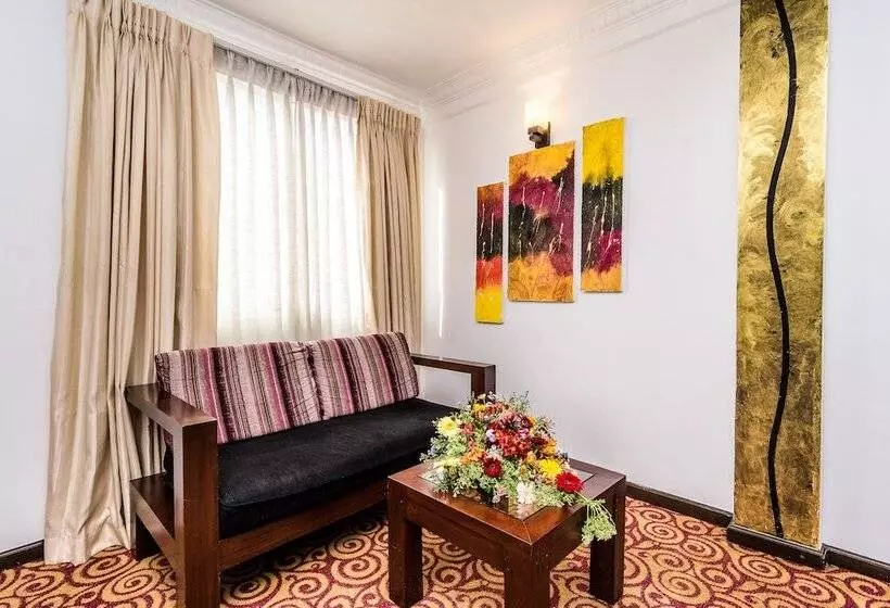 Ceylon City Hotel, Colombo