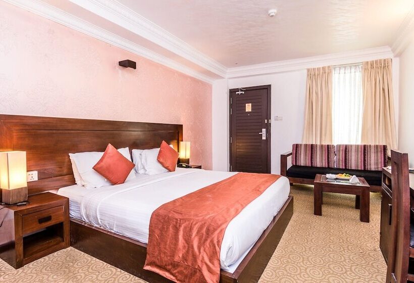 Ceylon City Hotel, Colombo