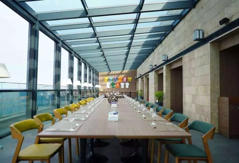 Hotel Doubletree By Hilton Trabzon