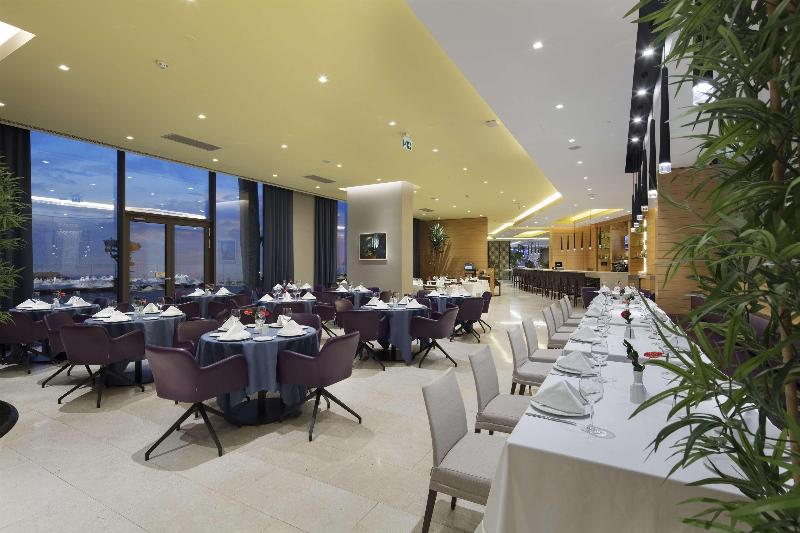 هتل Doubletree By Hilton Trabzon