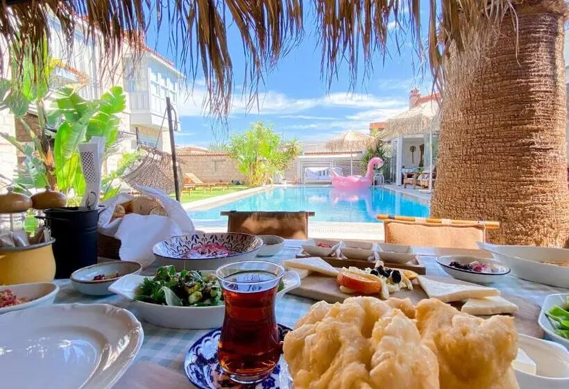 Evliyagil Hotel By Katre