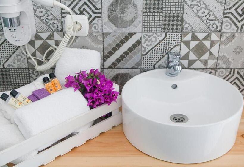 Evliyagil Hotel By Katre