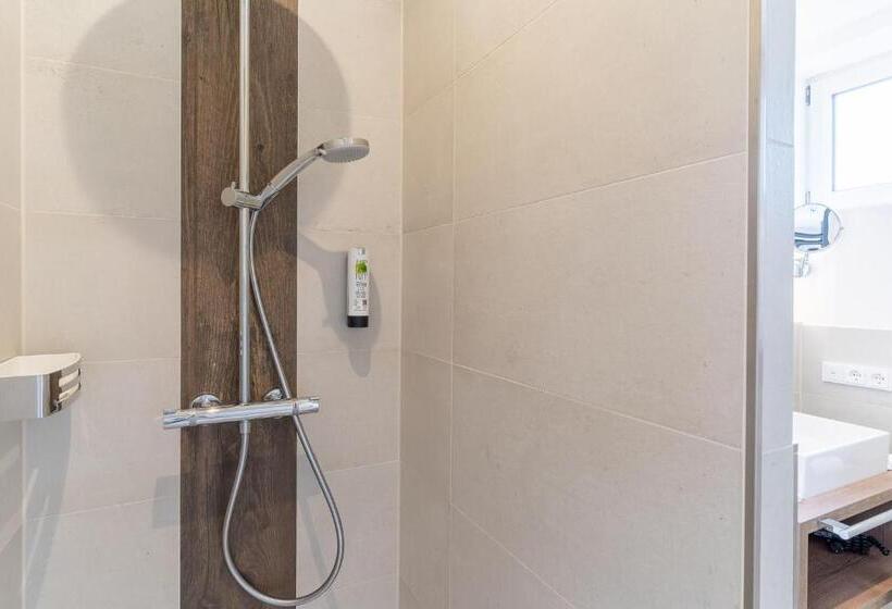 Otel Garni Kölfhamm