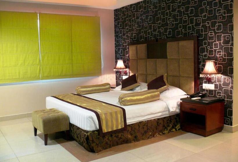 Отель Gateway Grandeur