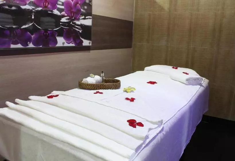 호텔 Gateway Grandeur