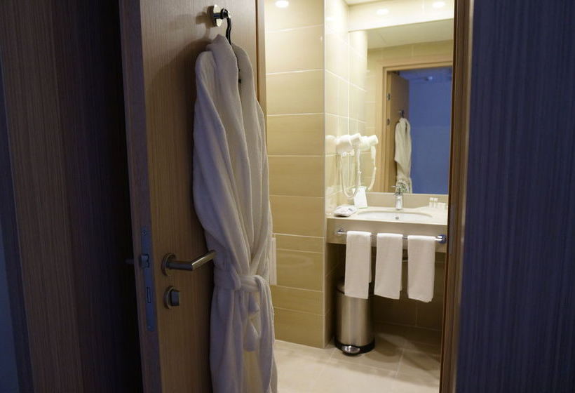 בית מלון כפרי Nesterov Plaza