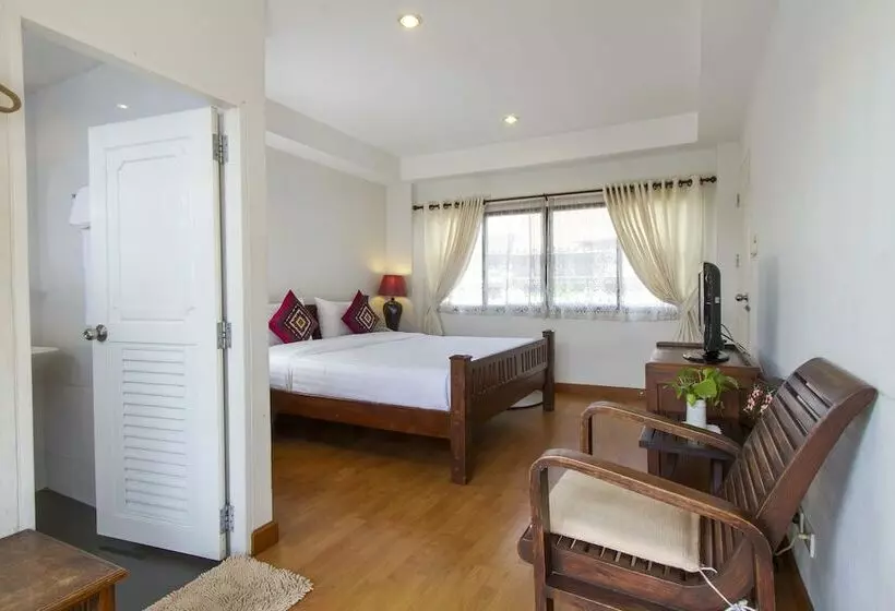 בית מלון כפרי Rachamankha Flora House