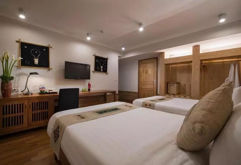 Hotelli Sunny Mountain